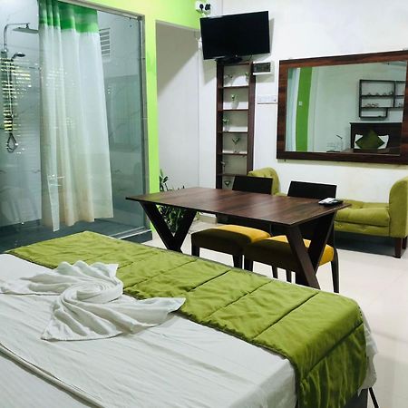 Cinnamon Airport Residencies Katunayake Exterior photo