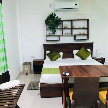 Cinnamon Airport Residencies Katunayake Exterior photo