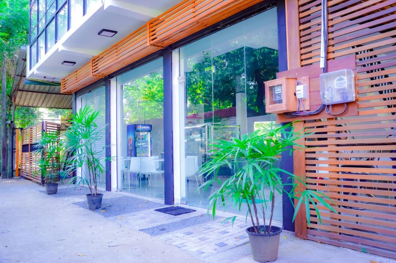 Cinnamon Airport Residencies Katunayake Exterior photo