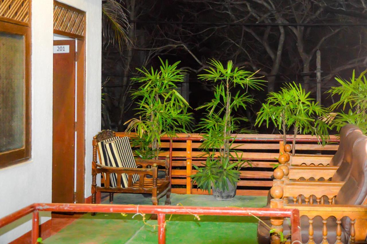 Cinnamon Airport Residencies Katunayake Exterior photo