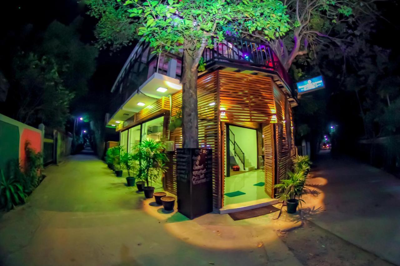 Cinnamon Airport Residencies Katunayake Exterior photo