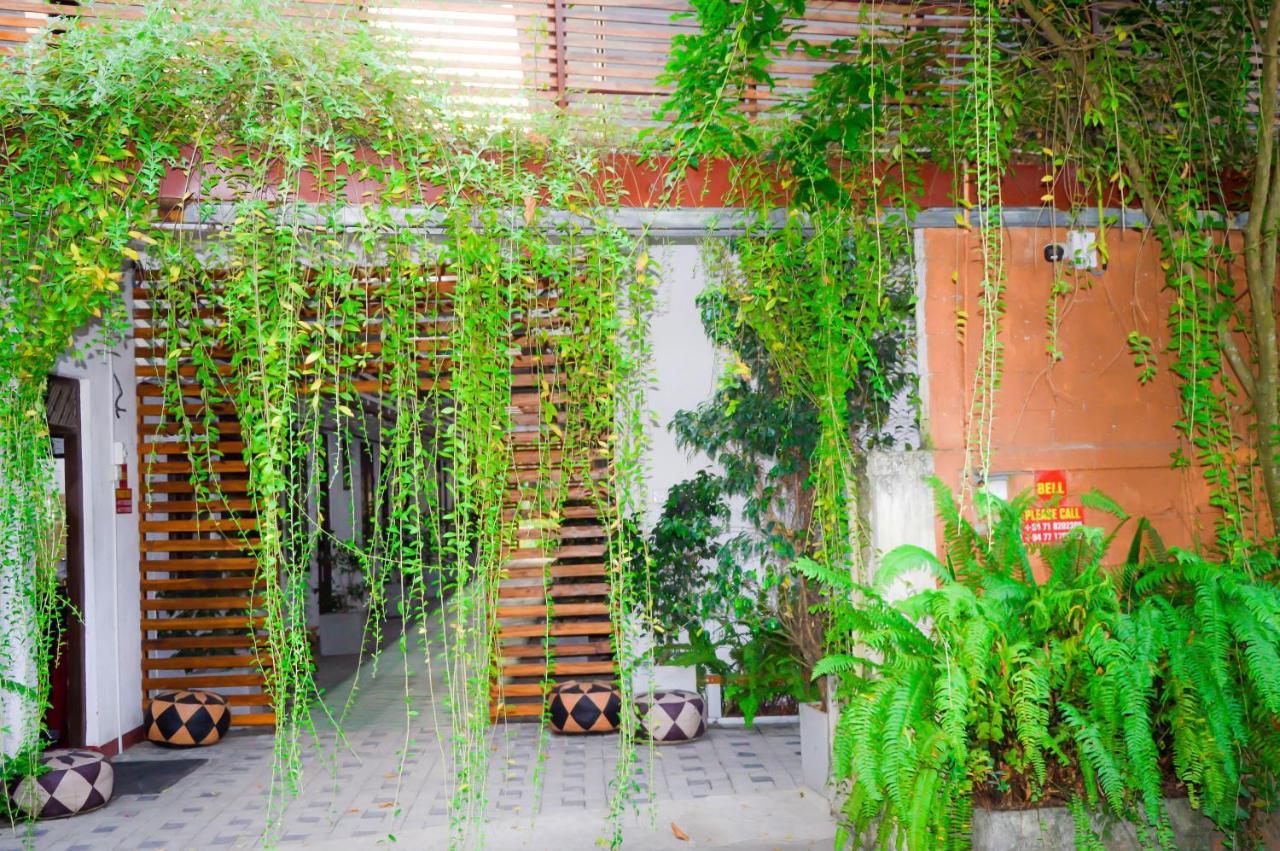 Cinnamon Airport Residencies Katunayake Exterior photo