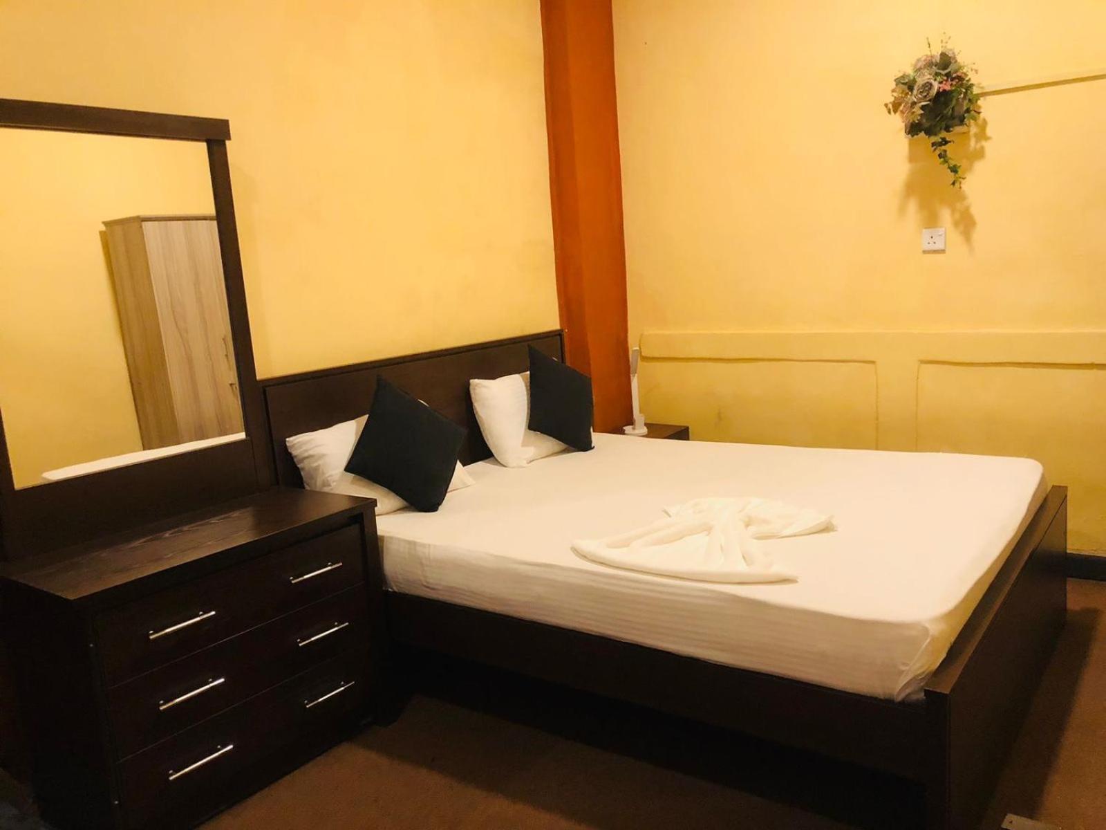 Cinnamon Airport Residencies Katunayake Exterior photo
