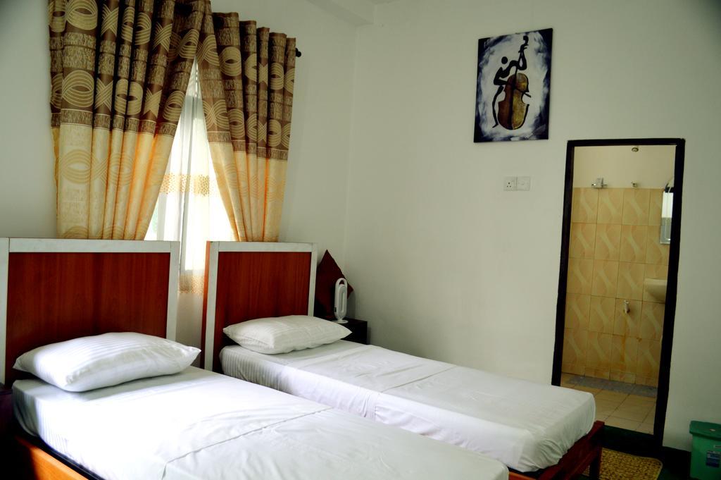 Cinnamon Airport Residencies Katunayake Exterior photo